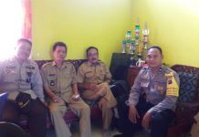 Kanit Sabhara Polsek Sungai Tabuk Sambang Ke Kantor Kepala Desa