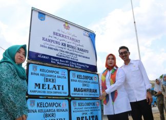 Wakil Bupati Banjar Resmikan Pencanangan Kampung KB Ruhui Rahayu