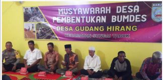 Polsek Sungai Tabuk hadiri Musrenbang Desa Gudang Hirang, sinergi wujudkan pembangunan tepat sasaran