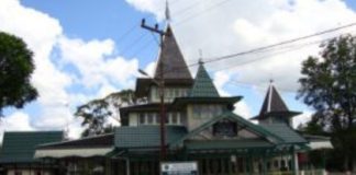 Masjid Jami dan Masjid Keramat Banua Halat Gelar Tradisi Baayun Maulid