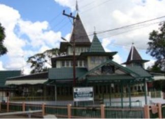 Masjid Jami dan Masjid Keramat Banua Halat Gelar Tradisi Baayun Maulid