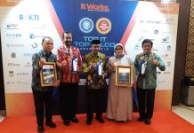 Bupati Banjar dan PDAM Intan Banjar Kembali Raih Penghargaan