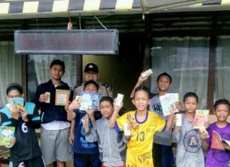 Ayo Baca Buku di ALPIN, Menambah Pengetahuan Sambil Bersantai !