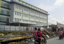 Bangunan Rumah Disekitar RS Sultan Suriansyah, Mulai Dibongkar Warga