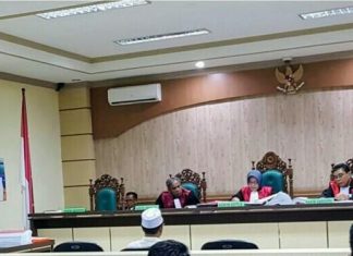 Sidang Pembacaan Tuntutan Kasus Dugaan Penyelewengan Dana Bos Ditunda