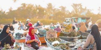 Potensi obyek wisata, dapat dimanfaatkan untuk kesejahteraan masyarakat disekitarnya.