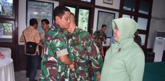 Komandan Kodim 1007 Banjarmasin melepas satu anggotanya bertugas ke Papua