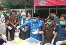 Sejumlah barang bukti hasil. kejahatan yang terjadi selama tahun 2019, dimusnahkan Kejari Balangan, Bupati H.Ansharuddin apresiasi tindakan tegas aparat