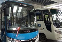 Anggota Komisi V DPR-RI Rifqi Kartayuda, berharap bantuan bus dari Kementerian Perhubungan untuk Kalsel bisa ditambah jumlahnya
