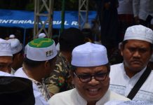 Bupati Ansharuddin bersama habaib dan ulama. serta masyarakat hadiri haulan ke 26 ulama kharismatik KH Tarmiji
