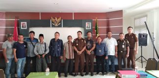 LSM minta Kejari Kabupaten Banjar, tuntaskan kasus kunker anggota DPRD Banjar periode 2014-2019 dan terpidana dana hibah KPU,Ahmad Faisal
