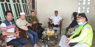 Kadinkes Banjar, bantah Video Viral adalah penjemputan pasien Corona, ” Sakitnya lantaran sudah berumur”