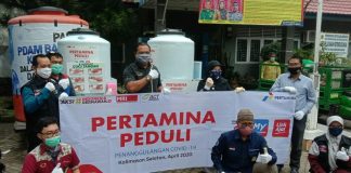 Pertamina bersama ACT Kalsel bantu 5 unit Wastafel Portable untuk masyarakat di wilayah Kecamatan Banjarmasin Barat