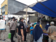 Petugas gabungan himbau pedagang dan pembeli pasar tradisional laksanakan social distancing
