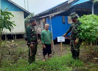 Selain jalan dan jembatan, Satgas TMMD juga bangun jamban sehat untuk warga Desa Sungai Telan Muara