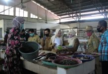 Jelang Idul Adha, Dinas Perdagangan Balangan pantau harga bahan pokok di pasar modern