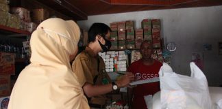 Dinas Perdagangan Balangan lakukan sidak makanan kadaluwarsa di pasar dan toko swalayan