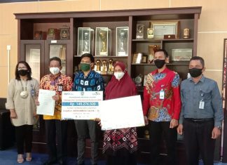 PT Taspen serahkan santunan kematian kepada ahli waris ASN dilingkup Pemkab Banjar