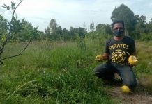 Budi warga asal Pulau Jawa, manfaatkan lahan kritis untuk kebun semangka dan sayuran