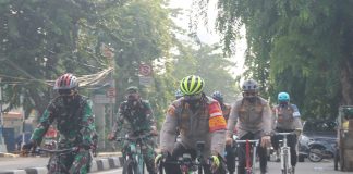Pentingnya protokol kesehatan, ini cara Kapolres dan Dandim 0503 jb edukasi masyarakat