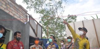 Wakil Bupati Batola H Rahmadian Noor, kunjungi warga korban angin puting beliung