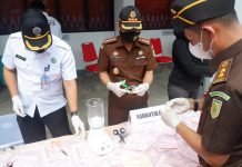 Kejari Banjarmasin musnahkan barang bukti dari 332 perkara tindak pidana