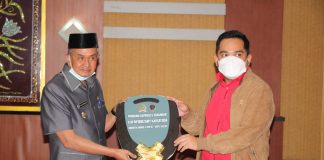 Kementerian Perhubungan RI serahkan hibah bus sekolah untuk Kabupaten Banjar