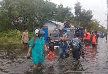 Dikepung banjir, warga di 5 desa di Alalak terpaksa dievakuasi
