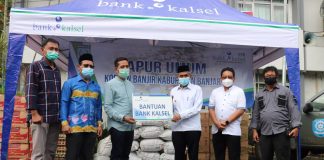 Bank Kalsel dan Indomaret salurkan bantuan untuk warga terdampak banjir di Martapura