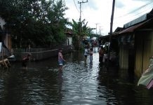 Banjir di Banjarmasin : Rata rata ruas jalan di Sungai Andai direndam Banjir