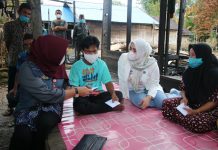 Bersama ” Pelita Ramadhan, TP PKK Banjar berikan santunan kepada korban kebakaran Astambul