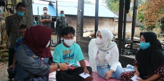 Bersama ” Pelita Ramadhan, TP PKK Banjar berikan santunan kepada korban kebakaran Astambul