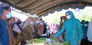Siapkan kebutuhan pokok yang murah, pemkab Banjar dan pemrov Kalsel dirikan pasar murah