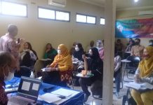 Tingkatkan ekonomi, pelaku UKM di Batola ikuti pelatihan kewirausahaan