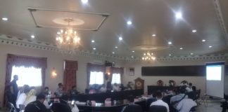 Mediasi antara petani plasma dan KUD Jaya Utama berjalan alot