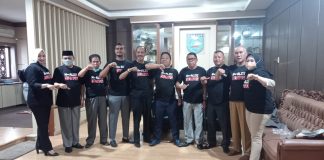 Soal kaos hitam ‘koalisi dungu’ Rofiqi : “Itu kan desain inovatif dan kreatif teman teman”