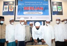 Bupati Banjar Saidi Mansyur meresmikan Aula Berlian Pesayangan