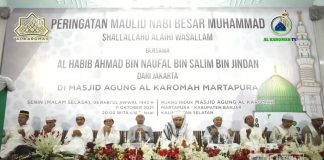 Peringati maulidurrasul, Habib Ahmad bin Naufal berikan tausyiah di Agung Al Karomah