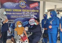 Ciptakan pemerataan vaksin covid 19, Lanal Banjarmasin gelar vaksinasi massal di Guntung Manggis