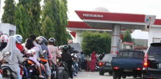 Antrian BBM di Banjarmasin, Kadisdagin : “Kami yakini itu tdak berlangsung lama”