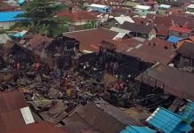 Api berkobar di Gang Sadar dan Sejiran, belasan rumah hangus dalam musibah ini