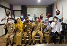 90 WUB mendapatkan bantuan peralatan kewirausahaan kain sasirangan