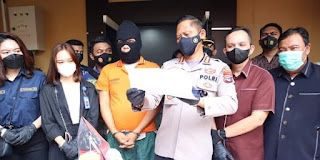 Polisi ungkap kasus peredaran narkoba dengan modus baru,”Narkoba disimpan dalam karung berisi pasir”