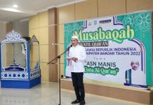 Bupati H.Saidi Mansyur tutup kegiatan MTQ Kopri di Gedung Islamic Center Martapura