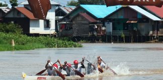 56 perahu, meriahkan lomba jukung tradisional Banjar Gubernur Kalsel Cup 2022
