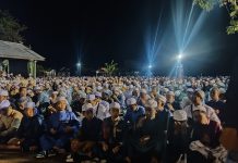 Ribuan kaum muslimin ikuti tahlilan di haulan KH. Kasyful Anwar Al Banjari ke 84