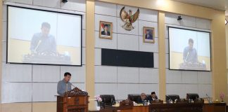 Saidi Mansyur sampaikan nota penjelasan raperda penyertaan modal PT AMIB