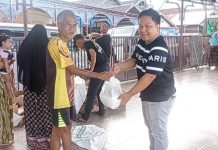 Terima paket sembako, Julak Aman : “Bisa untuk menyambung hidup tiga hari kedepan”