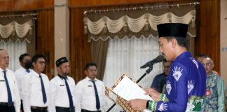 Bupati Saidi Mansyur melantik 148 ASN untuk jabatan administratif dan pengawas