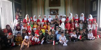 Pakaian adat daerah hiasi karnaval HAN dan HUT Kabupaten Banjar ke 72
